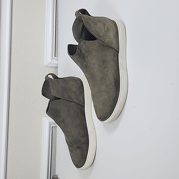 Birdies Shoes - Birdies Falcon Water Resistant Women Winter Green Suede Ankle Bootie  Size 7